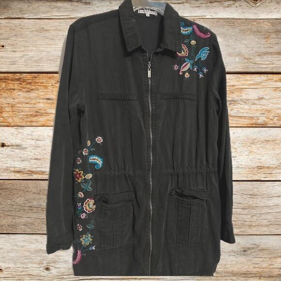 Willow & Clay boho embroidered jacket in very good preloved condition size med - Picture 3 of 8